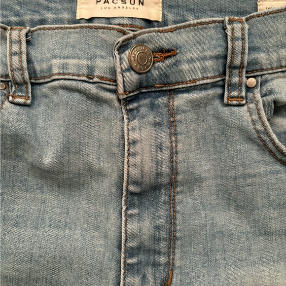 Pacsun Distressed Jean Shorts Size 30 - Picture 3 of 8